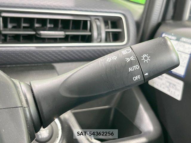 Suzuki WAGON R 2017-11 8211061-3