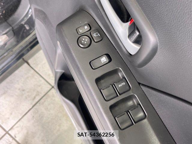 Suzuki WAGON R 2017-11 8211061-6