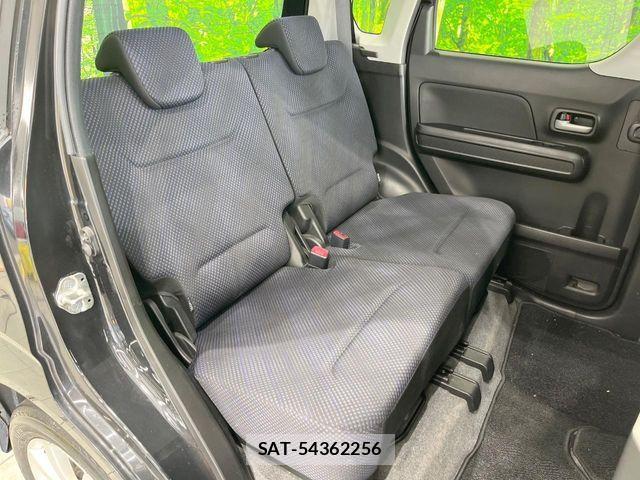 Suzuki WAGON R 2017-11 8211061-8