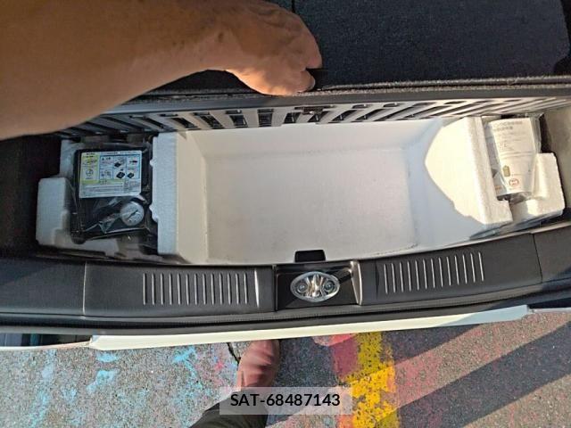 Suzuki WAGON R 2021-11 8211046-27