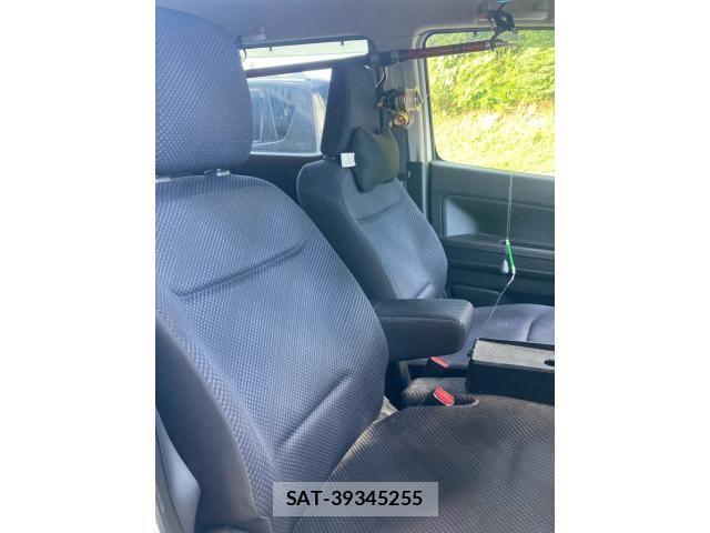 Suzuki WAGON R 2017-08 8211064-14