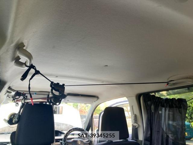 Suzuki WAGON R 2017-08 8211064-17