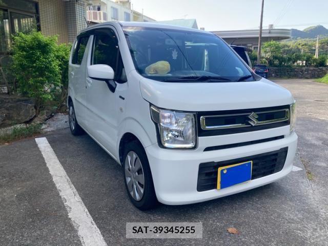 Suzuki WAGON R 2017-08 8211064-1