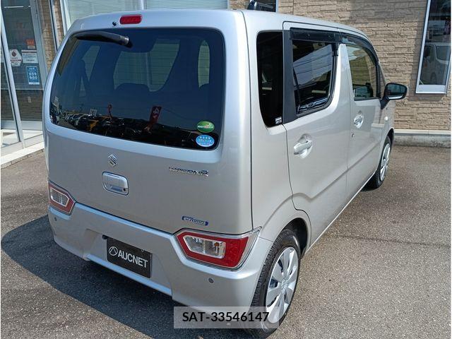 Suzuki WAGON R 2019-06 8211057-2