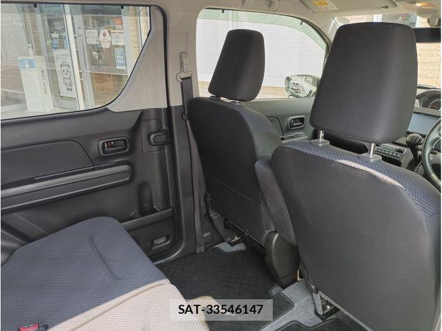 Suzuki WAGON R 2019-06 8211057-4
