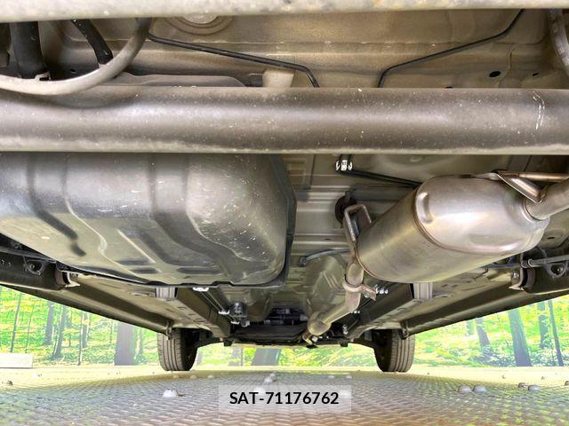Suzuki WAGON R 2013-08 8211060-18