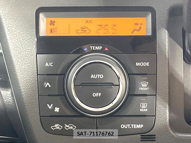 Suzuki WAGON R 2013-08 8211060-3