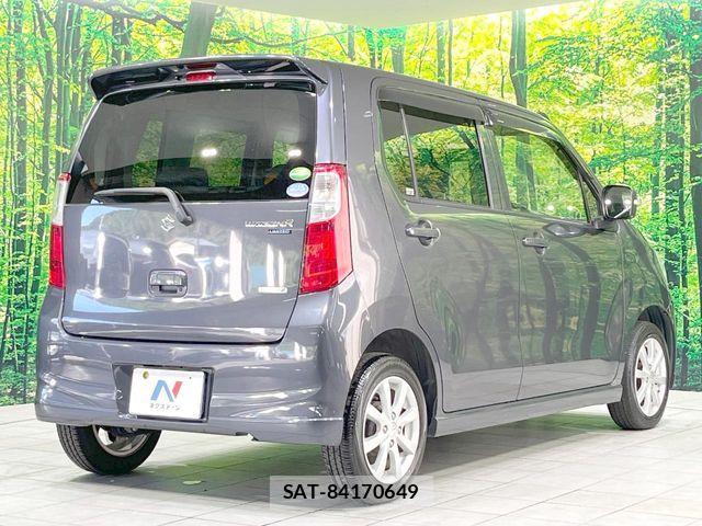 Suzuki WAGON R 2013-08 8211063-16
