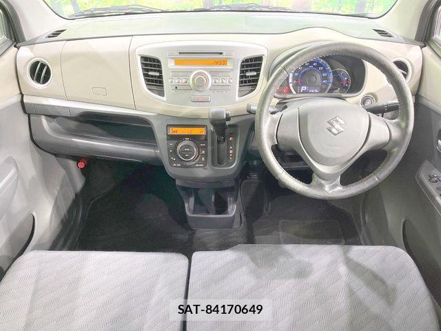 Suzuki WAGON R 2013-08 8211063-1