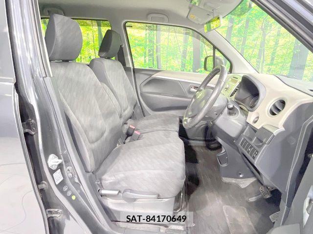 Suzuki WAGON R 2013-08 8211063-7