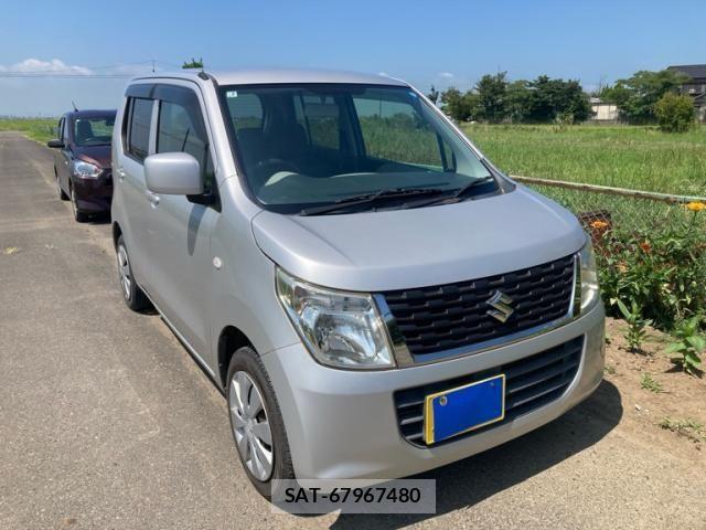 Suzuki WAGON R 2015-02 8232462-1