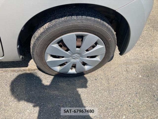 Suzuki WAGON R 2015-02 8232462-4