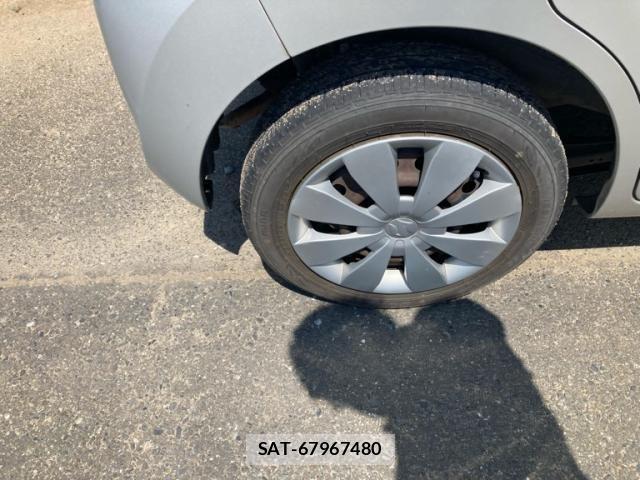 Suzuki WAGON R 2015-02 8232462-5