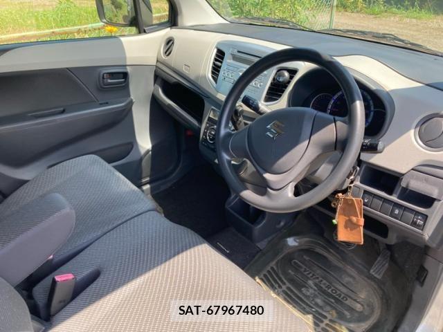 Suzuki WAGON R 2015-02 8232462-8