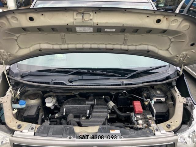 Suzuki WAGON R 2019-05 8232437-21
