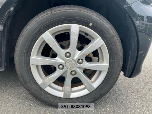 Suzuki WAGON R 2019-05 8232437-4