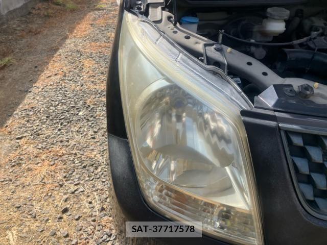 Suzuki WAGON R 2011-01 8232459-17