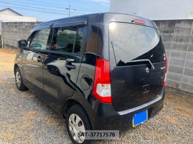 Suzuki WAGON R 2011-01 8232459-2