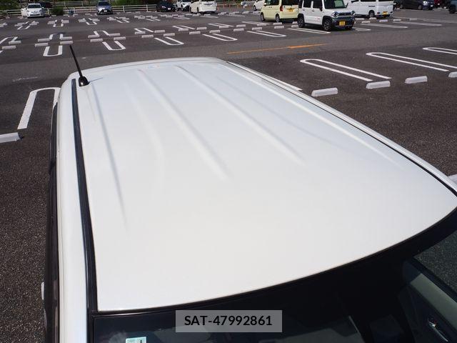 Suzuki WAGON R 2015-12 8232438-27