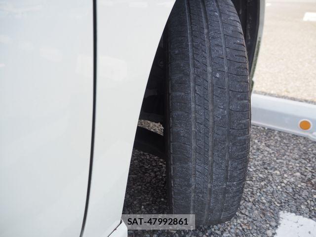 Suzuki WAGON R 2015-12 8232438-28