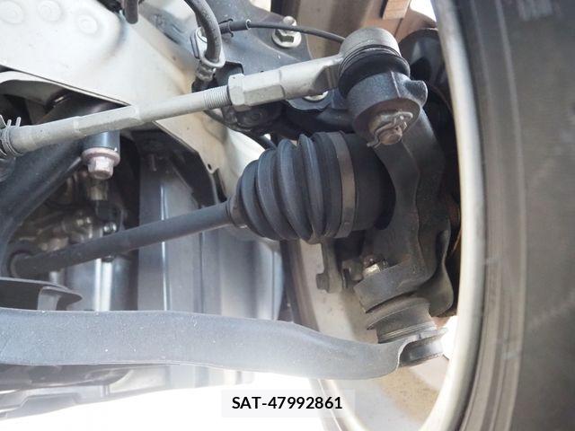 Suzuki WAGON R 2015-12 8232438-29