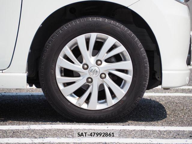 Suzuki WAGON R 2015-12 8232438-7