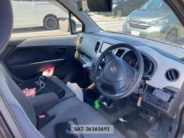 Suzuki WAGON R 2014-12 8232461-4