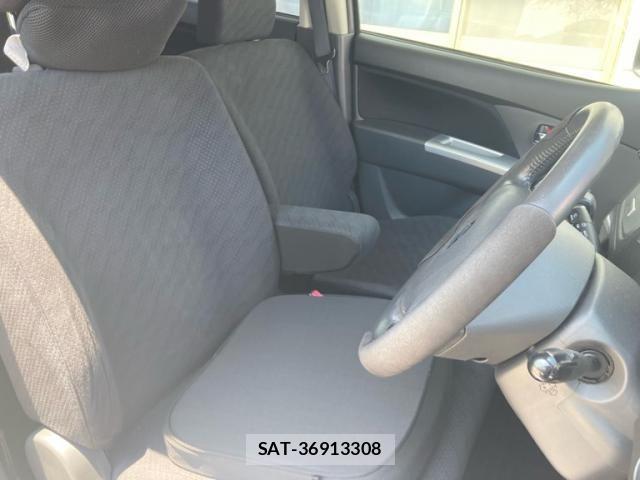 Suzuki WAGON R 2011-08 8232441-13