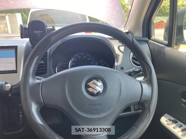 Suzuki WAGON R 2011-08 8232441-16