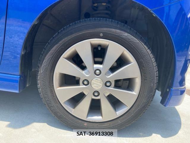 Suzuki WAGON R 2011-08 8232441-3