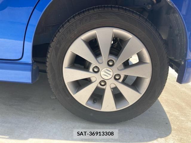 Suzuki WAGON R 2011-08 8232441-6