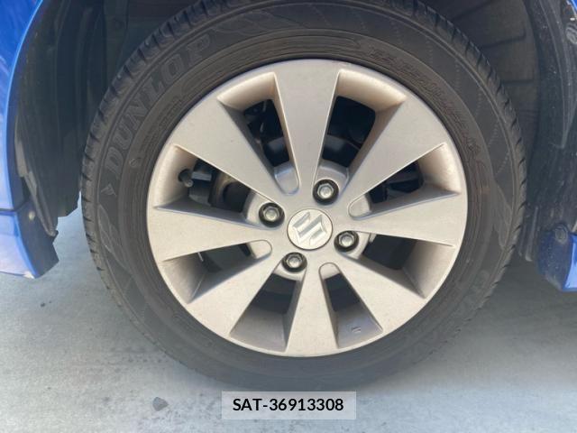 Suzuki WAGON R 2011-08 8232441-7