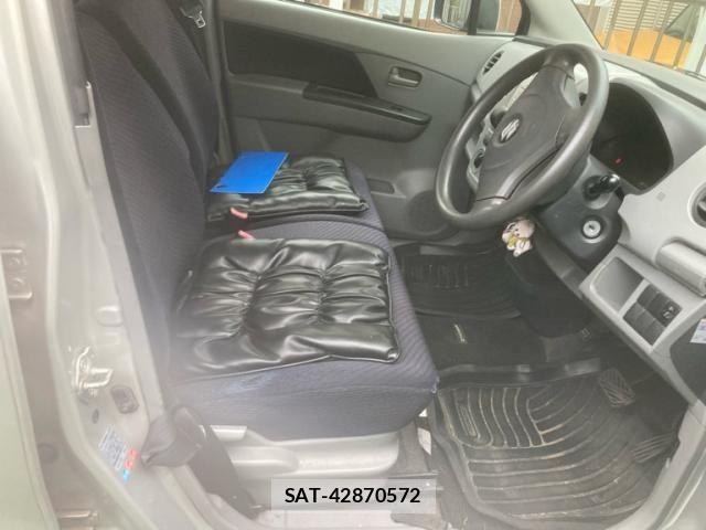 Suzuki WAGON R 2010-08 8232450-12
