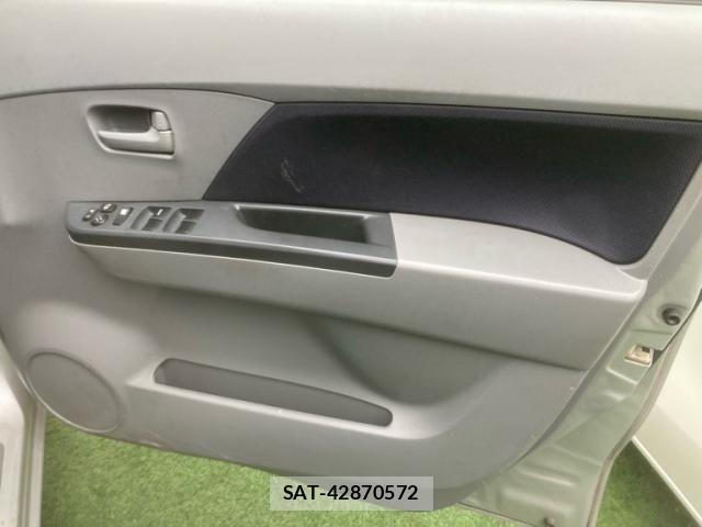 Suzuki WAGON R 2010-08 8232450-15
