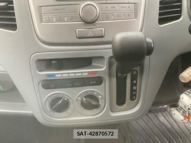 Suzuki WAGON R 2010-08 8232450-17