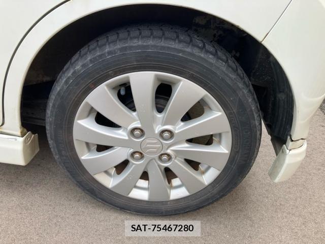 Suzuki WAGON R 2011-06 8232460-10
