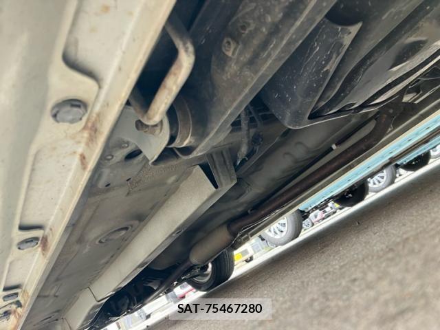 Suzuki WAGON R 2011-06 8232460-11