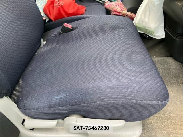 Suzuki WAGON R 2011-06 8232460-17