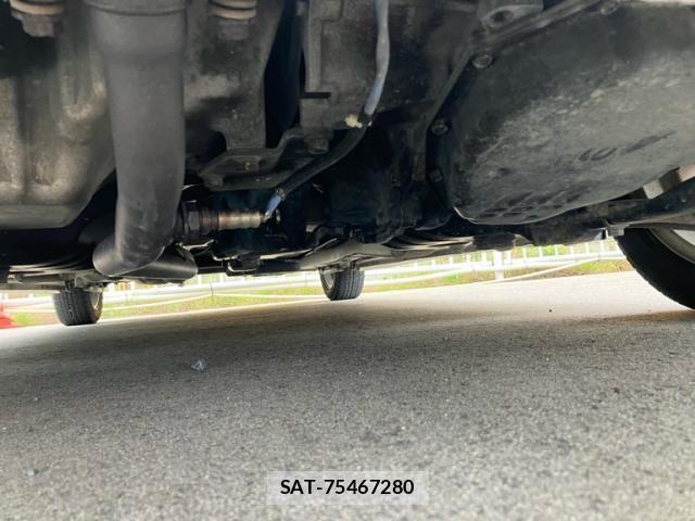 Suzuki WAGON R 2011-06 8232460-2