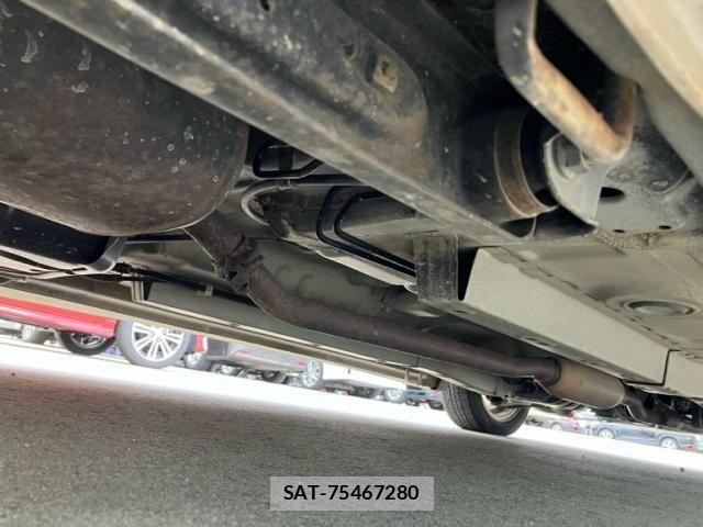 Suzuki WAGON R 2011-06 8232460-5