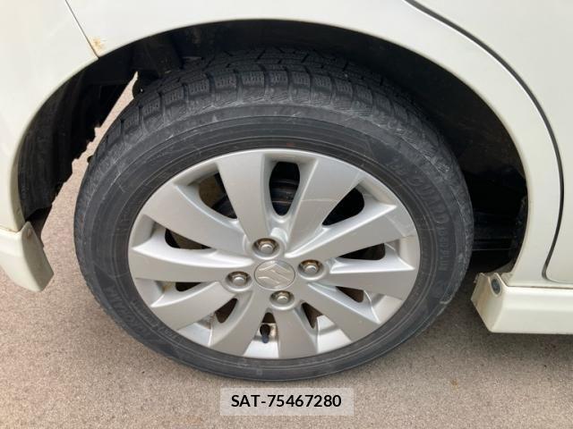 Suzuki WAGON R 2011-06 8232460-6