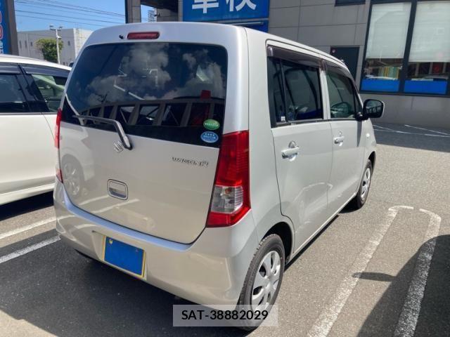 Suzuki WAGON R 2012-08 8232446-3