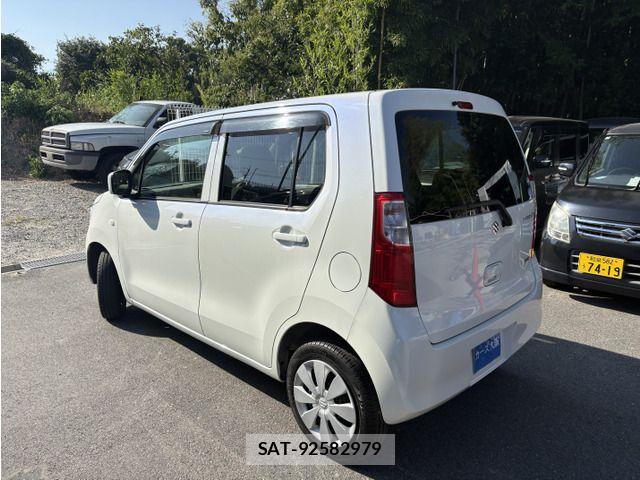 Suzuki WAGON R 2016-06 8247186-2
