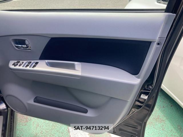 Suzuki WAGON R 2012-01 8247194-12