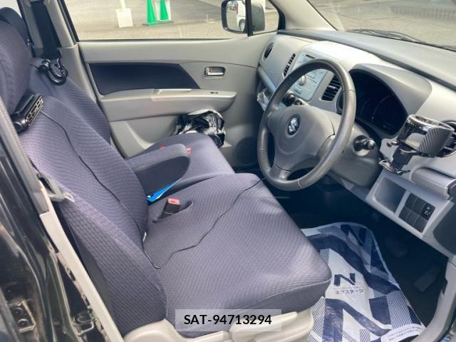 Suzuki WAGON R 2012-01 8247194-13