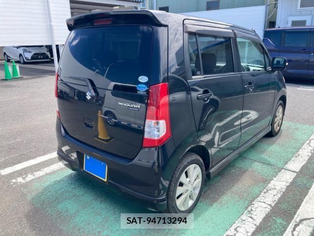 Suzuki WAGON R 2012-01 8247194-4