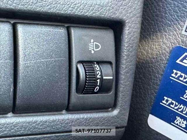 Suzuki WAGON R 2016-09 8247189-21