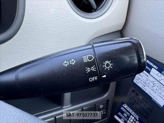 Suzuki WAGON R 2016-09 8247189-5