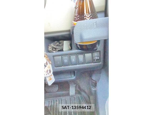 Suzuki WAGON R 2014-03 8247190-11