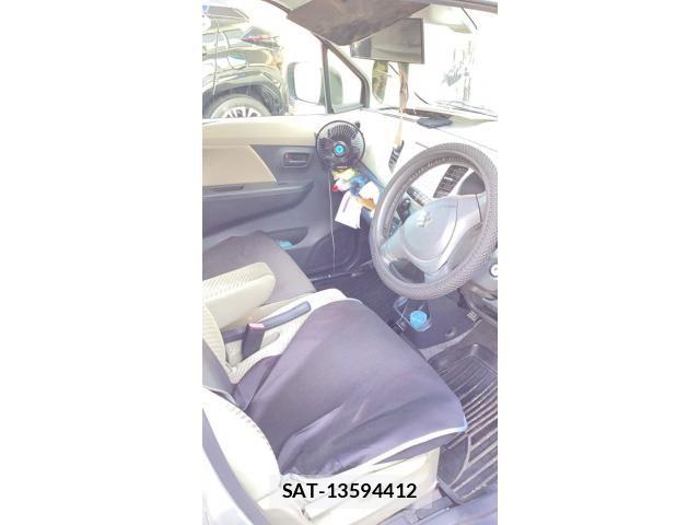 Suzuki WAGON R 2014-03 8247190-13